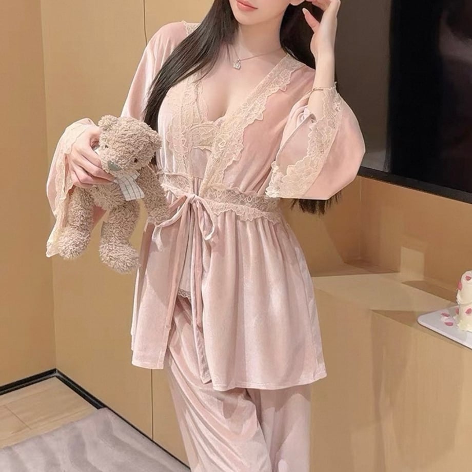 69aa78abd13241dd783a33ab