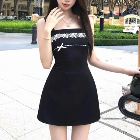 Lace Line Ribbon Mini Dress
