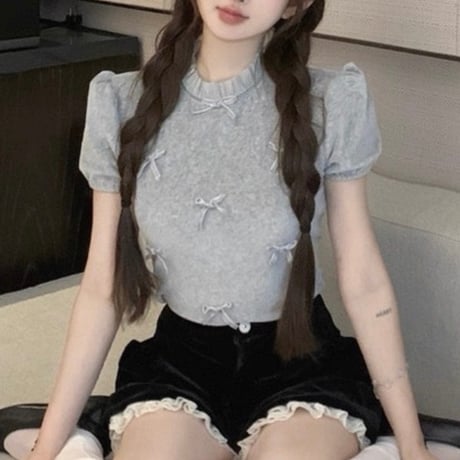 Ribbon Detail Puff Sleeve Top