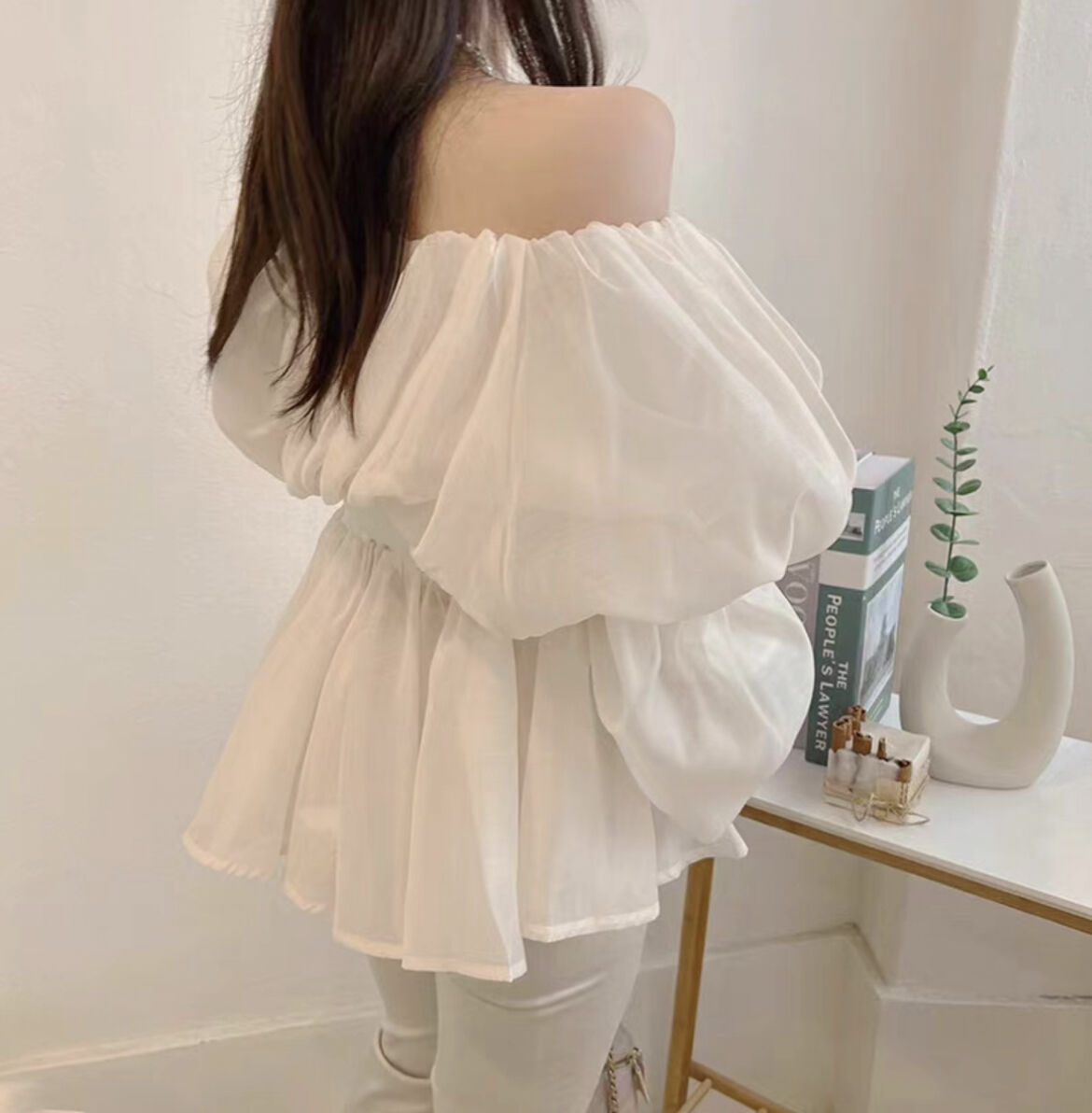 Rirandture オフショル リボン ペプラム トップス 2025新作 Rirandture オフショルリボンペプラムトップス ニット - メルカリ