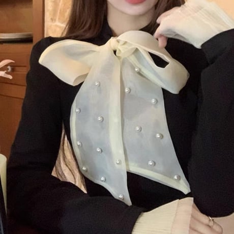 パール付きシフォンリボントップス