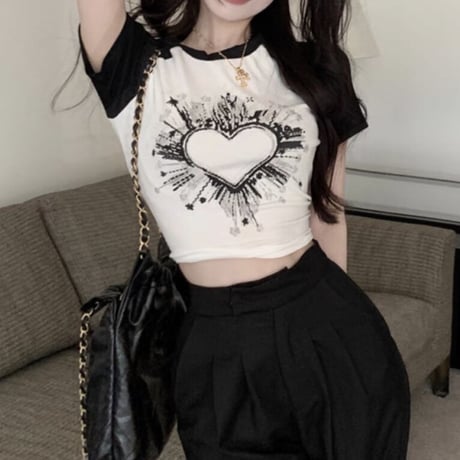 Heart monotone tops