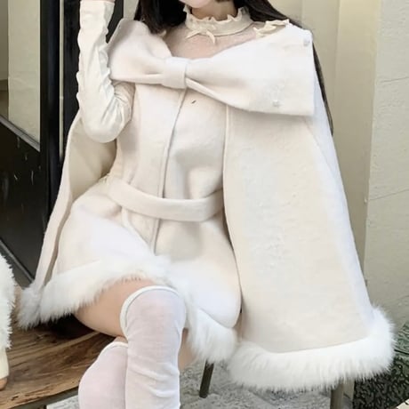 寿リリカ様ご着用♡リボンモチーフケープコート