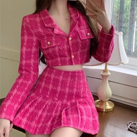 vivid pink セットアップ