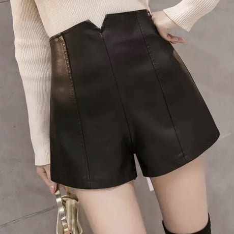 leather シンプル ショートパンツ