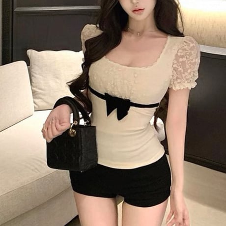 Ribbon Puff Sleeve Top