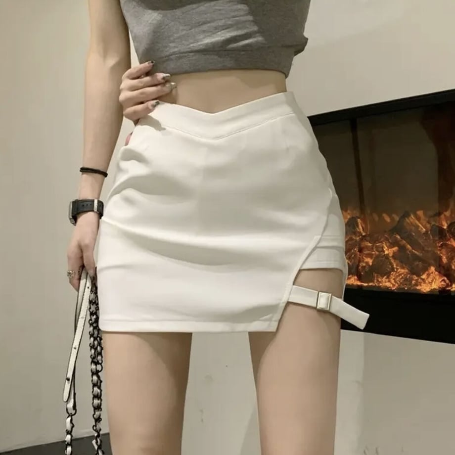 64775c9b4cf9ac002e41ba35