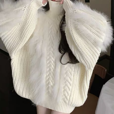 あやち様ご着用♡White fur ハイネックニット