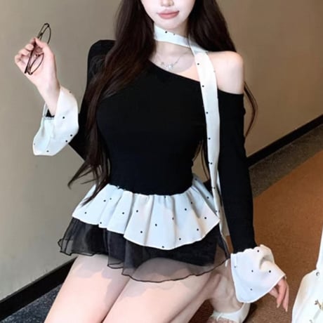 Mini Dot Monotone Top