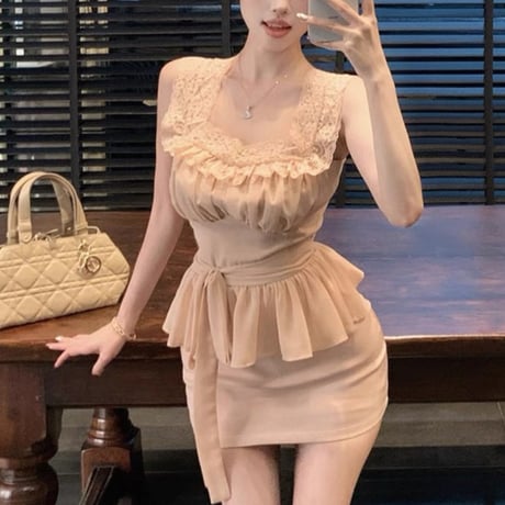 Lace Frill Peplum Set Up