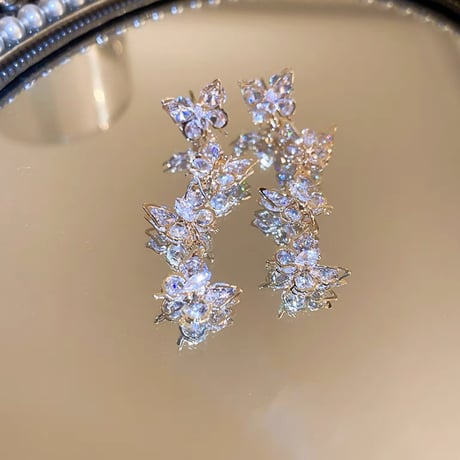 butterfly swing pierce