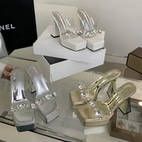 ヴァニラ様ご着用♡ビジュー付きサンダル 3色