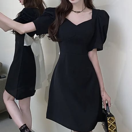 バックリボンBLACKワンピ