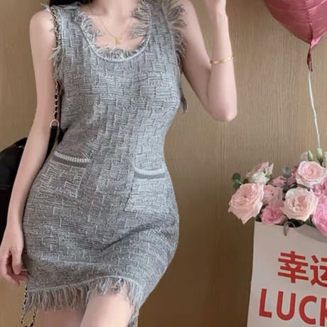 Gray fringe ノースリワンピ