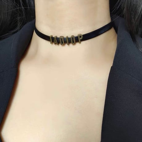 order choker 2色