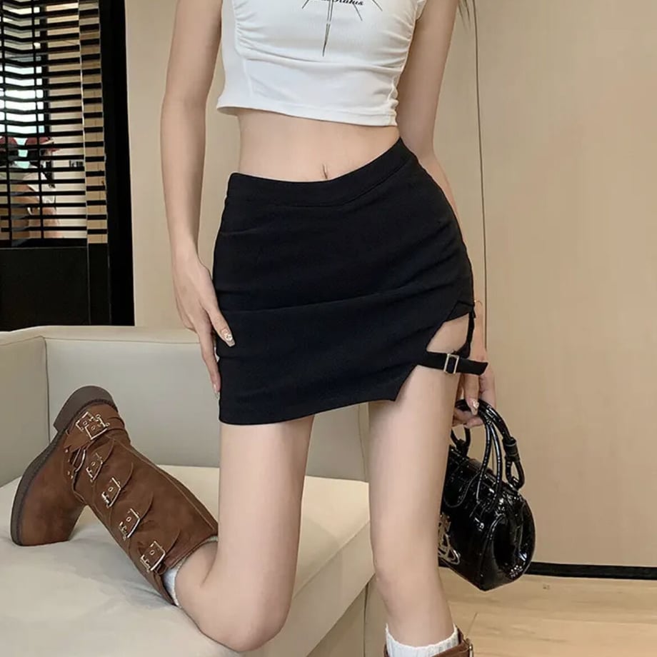 64775c9b4cf9ac002e41ba35