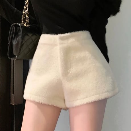 ふわふわショートパンツ2色