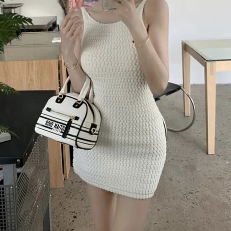 back design resort mini op