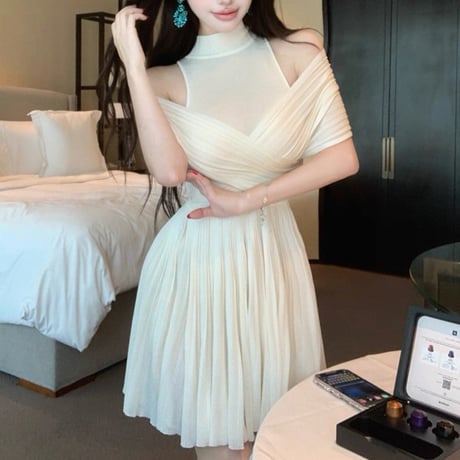 Mesh Shoulder Pleated Dress 2色