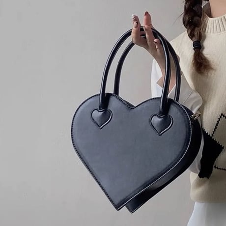 ハート型フェイクレザーbag