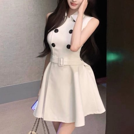 Belt button flare dress