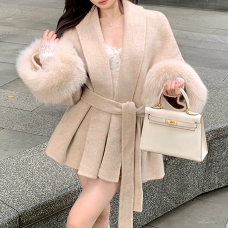 結城里華様ご着用♡袖ボリュームファーコート 2色