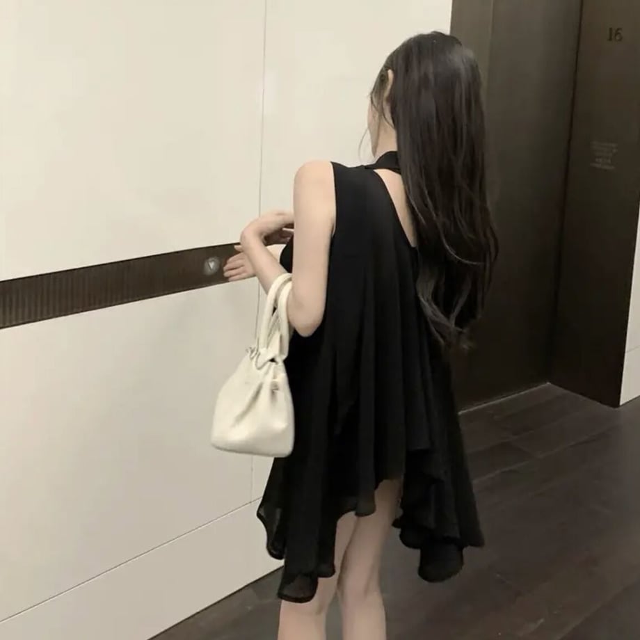 62f5f84f8a0bd04292474211