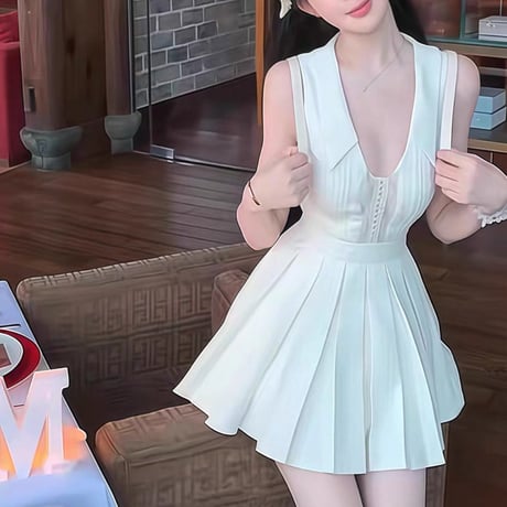 Collar Pleats Onepiece