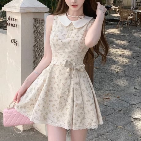 Floral Collar Belted Mini Onepiece