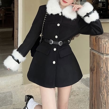 白雪りり様♡あやぽよ様ご着用♡White fur ベルト付き black コート
