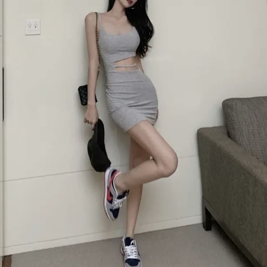 64e37a3dc4153f002e9001ae