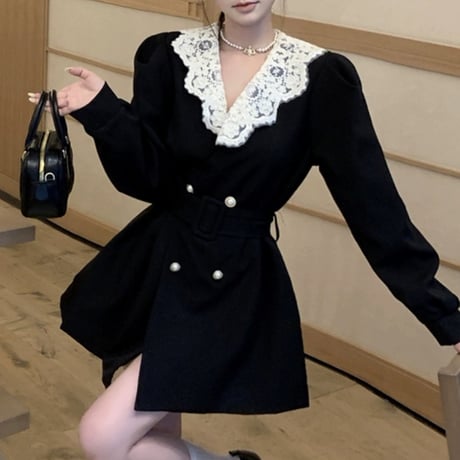 girly lace トレンチコート