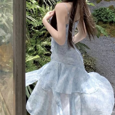 Blue marble sheer op