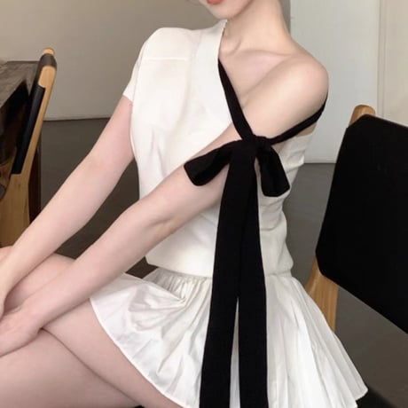 One shoulder ribbon tops 2色