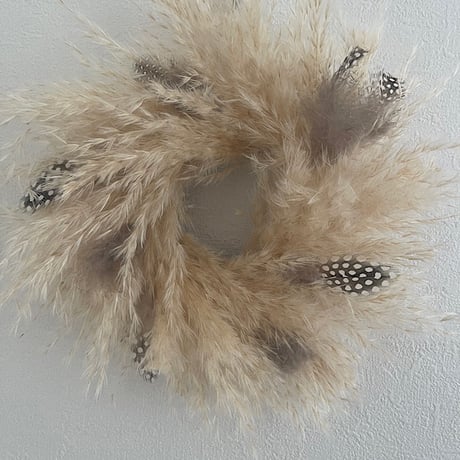 ふわふわパンパスグラス⋆︎*ブラック系の実がたっぷりリース↟↟ᐝ ☆パンパスグラスのふわふわリース☆creema限定クリスマスリース2021