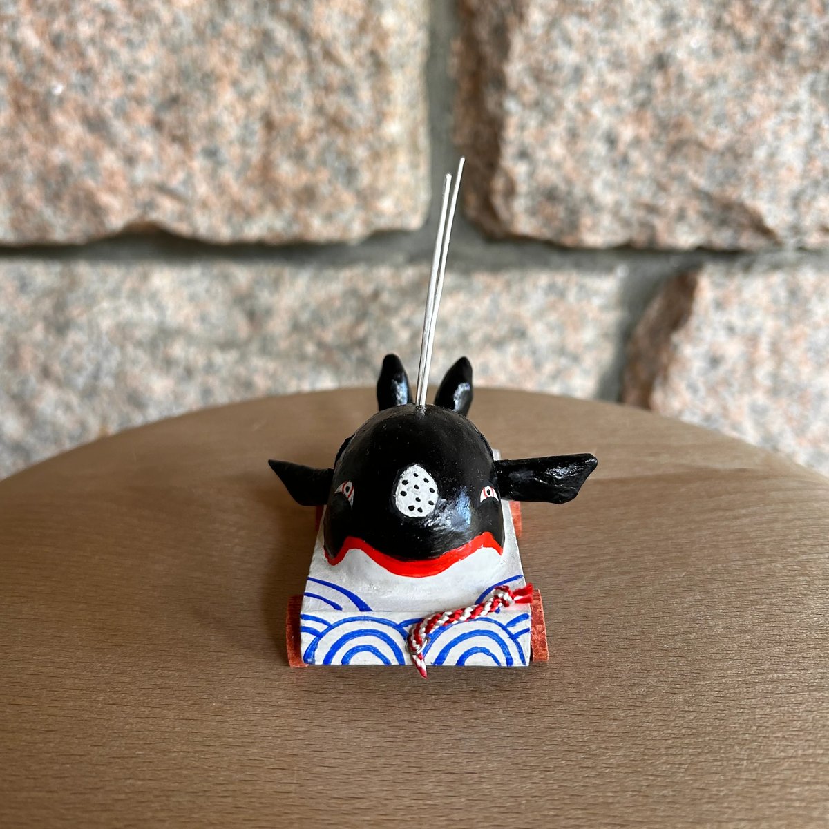 郷土玩具、張子人形・・・古い長崎張子、「鯨の潮吹き」