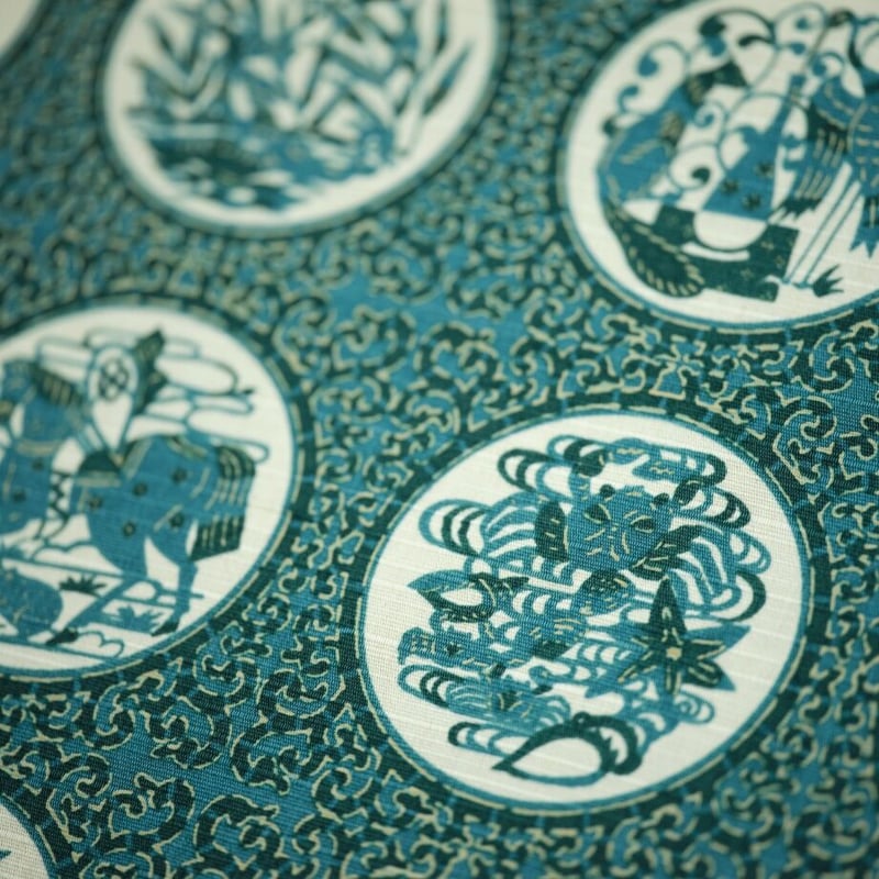 風呂敷43㎝幅 伊曽保文グリーン | 静岡市立芹沢銈介美術館museumshop