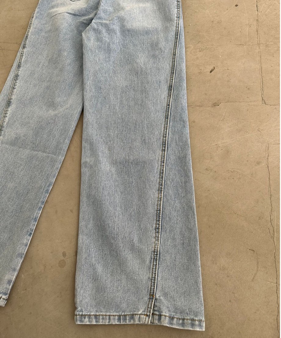 63ec8711fd12d16cc6c7d18b