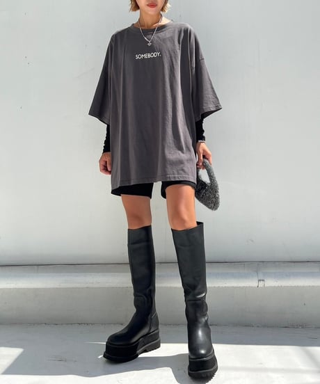 Wide T-shirt'SOME BODY'#1730