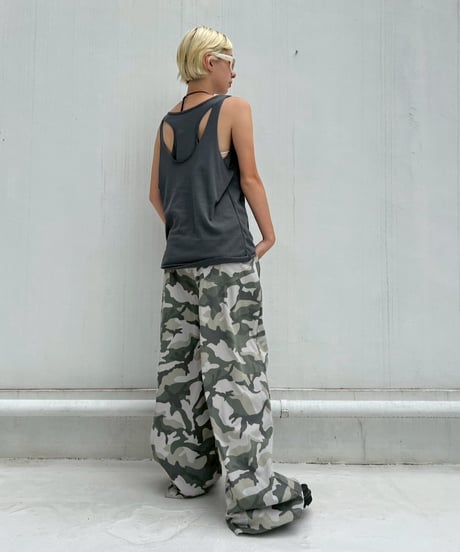 Layered Tank'Cut-off'#7116