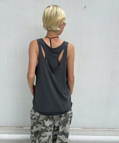 Layered Tank'Cut-off'#7116
