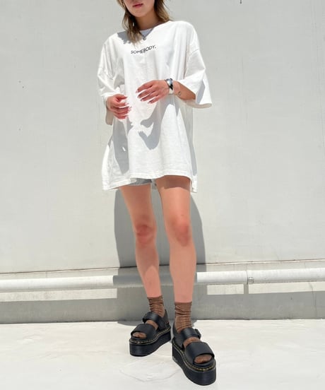Wide T-shirt'SOME BODY'#1730
