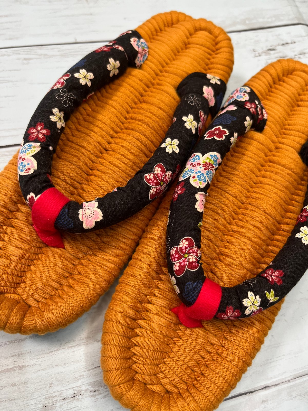 ふっくら布ぞうり | 布草履と華らんたん Meri