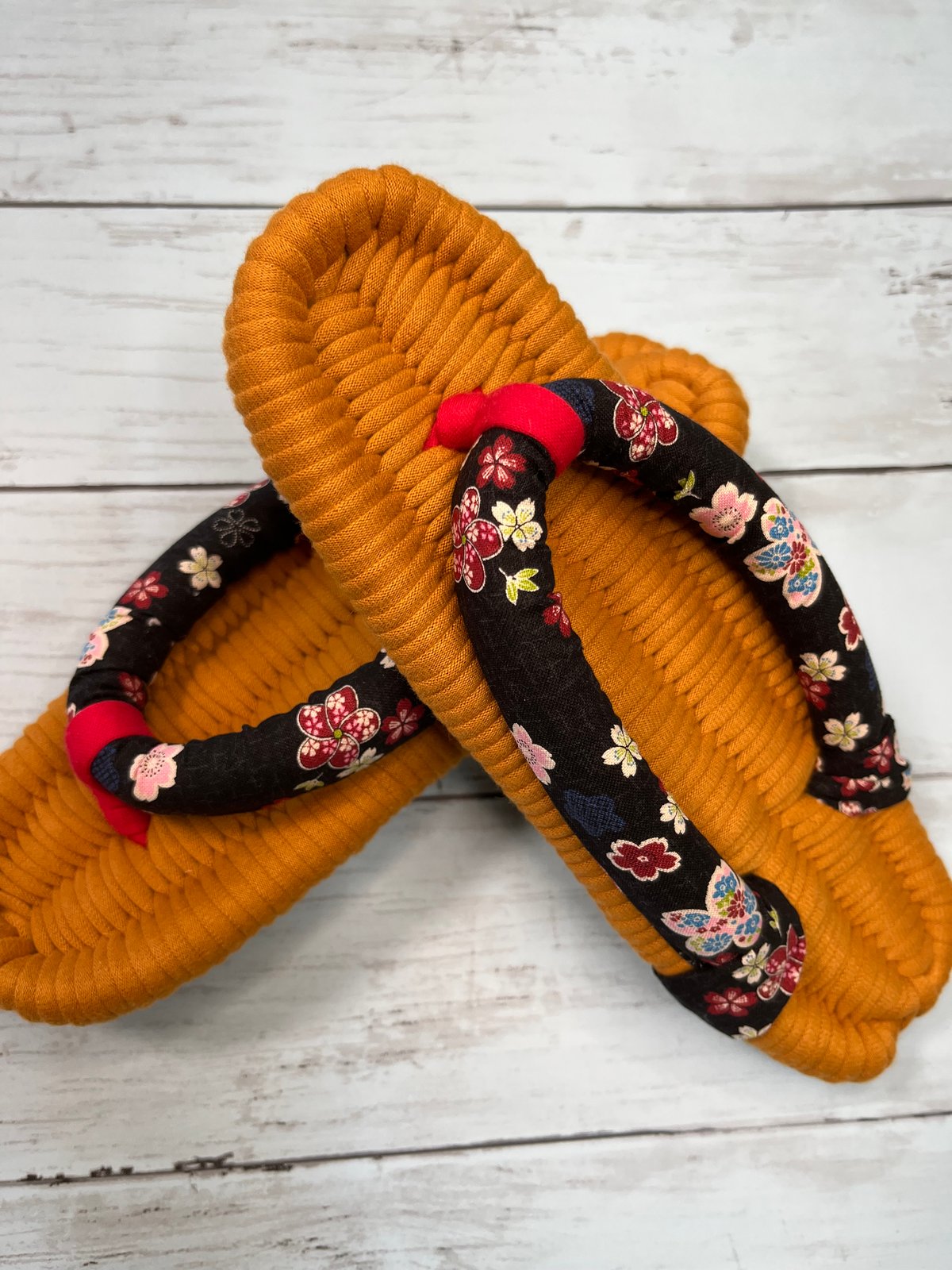 ふっくら布ぞうり | 布草履と華らんたん Meri