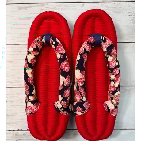 布草履と華らんたん Meri