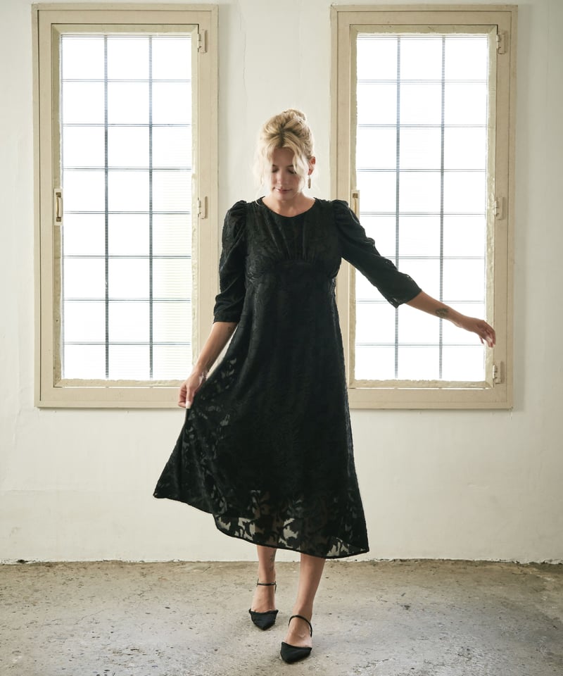 Chiffon jacquard onepiece | MAHOROOGINO