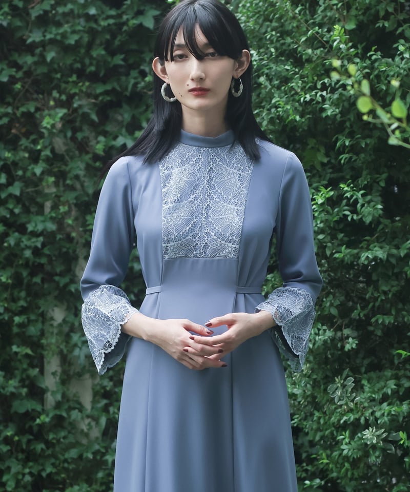 Lace buzam onepiece | MAHOROOGINO