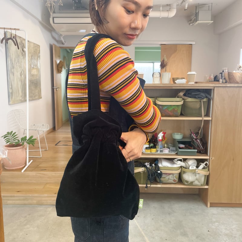 ベロア巾着バッグ | roll