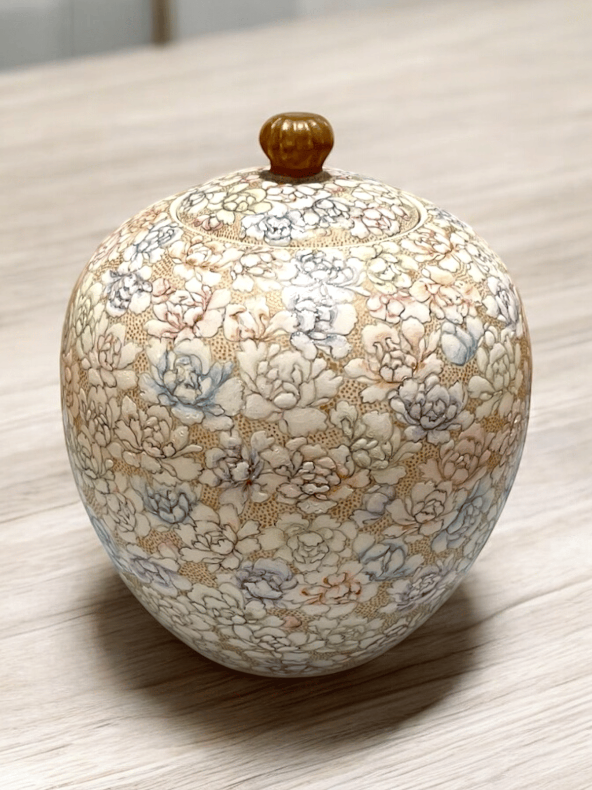 【名品大作】明治時代初期　古薩摩　色薩摩　輸出里帰品　三鶴に蝶々　花尽し　大壺 名品大作】明治時代初期 古薩摩 色薩摩 輸出里帰品 三鶴に