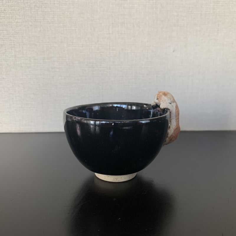 白亜器　猫口　お猪口　おちょこ　おにょこ Amazon.co.jp: 白亜器 猫口 お猪口 おちょこ おにょこ : ホーム